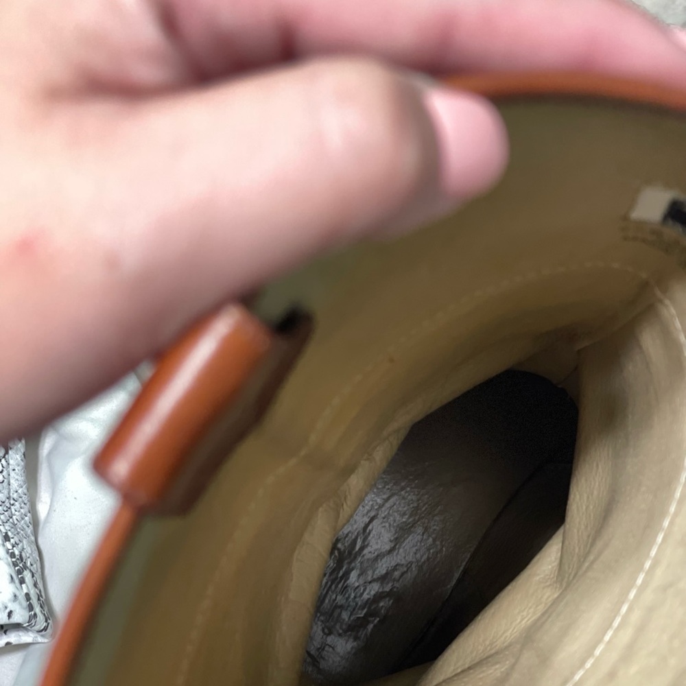 Frye boots - Picture 6 of 9